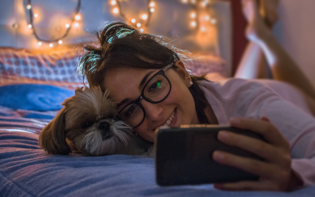 Dog Owners Take More Pics of Their Pets Than Their Partners