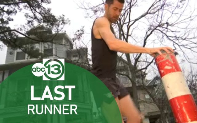 Runner Raises Money for Each Person He Passes During Half-Marathon
