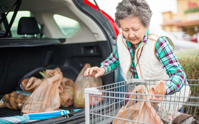 Anonymous Donor Gives $5,000 for Groceries for Elderly Shoppers