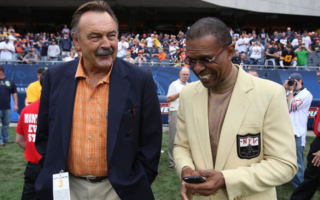 Hall Of Famer Gale Sayers Passes Away