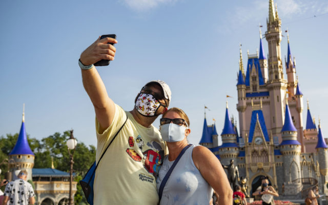Disney Will Stop Attractions If A Guest Removes Their Mask